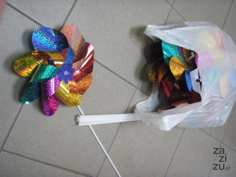 Wiatrak 10szt wielokolorowy 23 CM Wiatrak 10szt wielokolorowy 23 CM