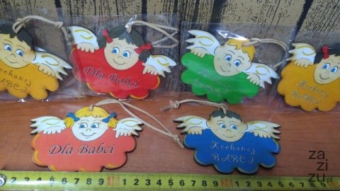 Zawieszka aniołek skrzydła 12x9cm BABCIA | P691 Zawieszka aniołek skrzydła 12x9cm BABCIA | P691