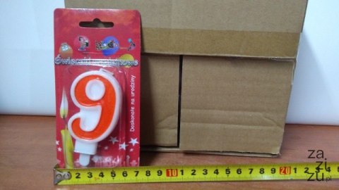 Świeczka 24szt cyfra CZERWONA ,,9'' Świeczka 24szt cyfra CZERWONA ,,9''